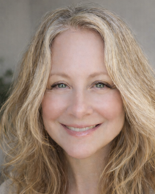 Photo of Joanne Bobes, Clinical Social Work/Therapist, LCSW, MA