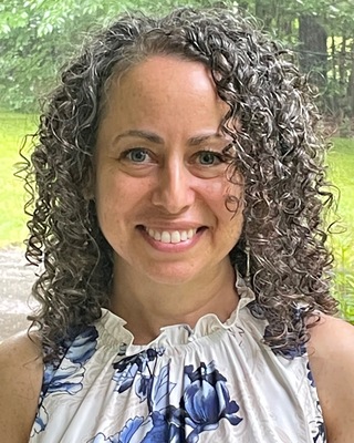 Photo of Stacy Creamer, LMHC, Counselor in Natick