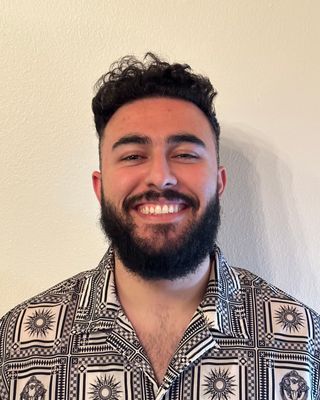 Photo of Mike Mazmanyan, Marriage & Family Therapist Associate