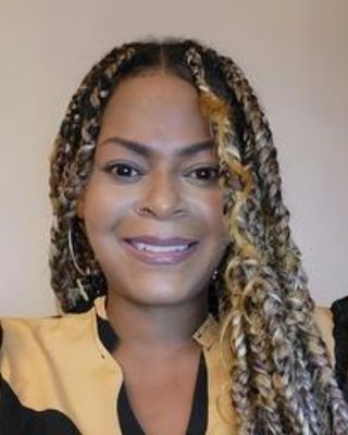 Photo of Shaynel Roberts, Clinical Social Work/Therapist in Bronx, NY