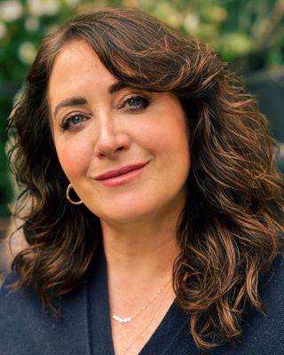 Photo of Suzanne Hesseloff, Marriage & Family Therapist, LMFT