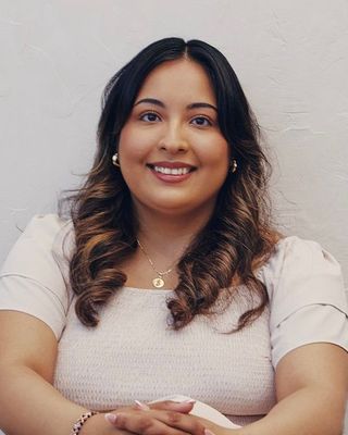 Photo of Natalia Villa, Clinical Social Work/Therapist, LCSW