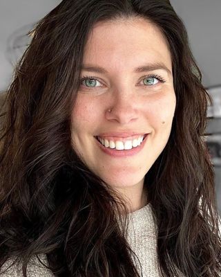 Photo of Lindsey Hompe, Psychiatric Nurse Practitioner, PMHNP