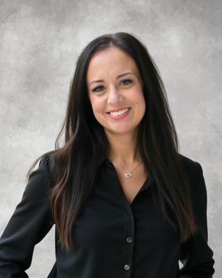 Photo of Farah Benenati, Clinical Social Work/Therapist, LCSW