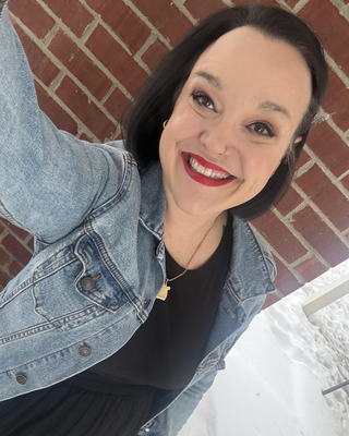 Photo of Amanda Rabourn, Licensed Professional Clinical Counselor, LPCC