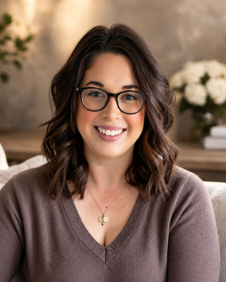 Photo of Delayna Choat - Delayna Choat, LMFT, Individual & Couples Therapy, Marriage & Family Therapist, LMFT
