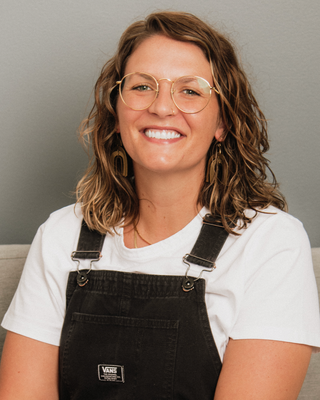 Photo of Cat Buckley, Marriage & Family Therapist, MA, LMFT