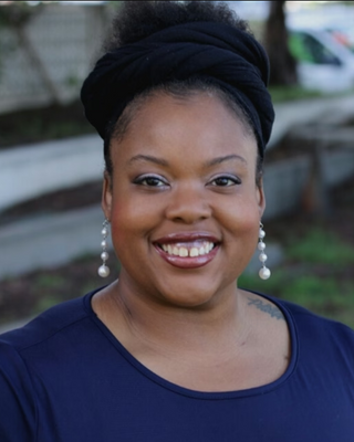 Photo of Raven Cross, Psychiatric Nurse Practitioner, PMHNP