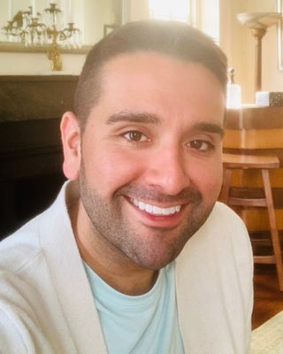 Photo of Roger M. Kolker, Counselor, LPC, LMHC, CMNCS