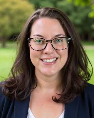 Photo of Stephanie Barrett, Clinical Social Work/Therapist, LISW