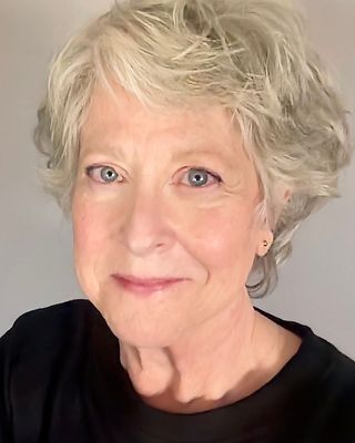 Photo of Jani Tomski, Marriage & Family Therapist, MA LMFT