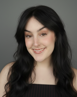 Photo of Liz Wasserman, Registered Mental Health Counselor Intern, MEd, RMHCI, NCC