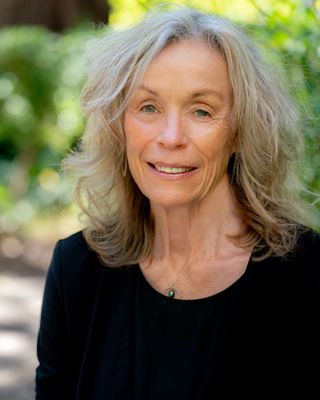 Photo of Barbara Holifield, Marriage & Family Therapist, MSW, LMFT, SEP