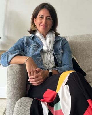 Photo of Vivian Arias, Clinical Social Work/Therapist, LCSW