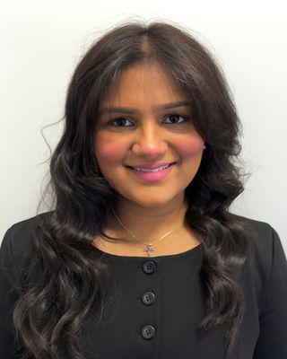 Photo of Elizabeth Thomas, Registered Provisional Psychologist, MC