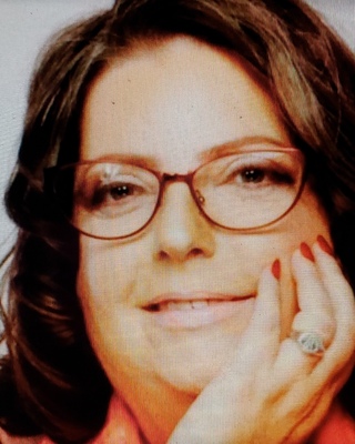 Photo of Cynthia Doodeman - Queer Notions Psychology, Psychologist, PsyD