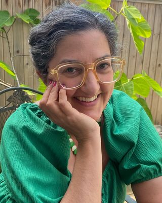 Photo of Surya Light Govender, Art Therapist, MSc, DVATI, RTC