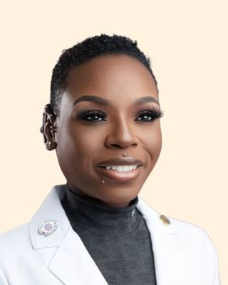 Photo of Courtney Truesdale, Psychiatric Nurse Practitioner, MS, PMHNP