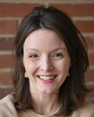 Photo of Laura Martha Hanley, Clinical Social Work/Therapist, MSW, LICSW