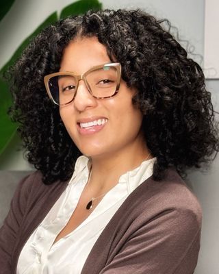 Photo of Monique Castillo - Monique Castillo-Abuse, Anger Management & Anxiety, Clinical Social Work/Therapist