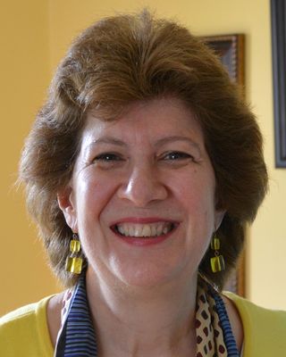 Photo of Dr. Giovanna Romero, Psychologist, PhD