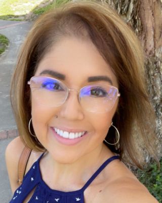 Photo of Yvette Diaz de Tuesta, Clinical Social Work/Therapist in Santa Clarita, CA