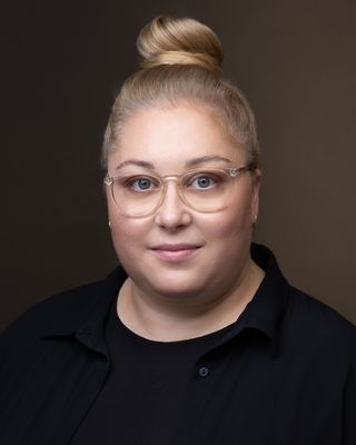 Photo of Mihaela Ivancenco, Psychotherapist, Pre-Accredited Member IACP