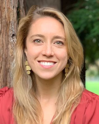 Photo of Danielle Yorko, Marriage & Family Therapist Associate, AMFT, APCC