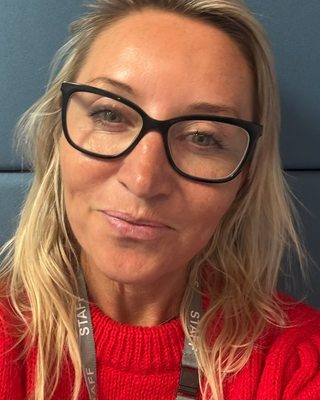 Photo of Genevieve Woudberg, Counsellor, MSc, BACP