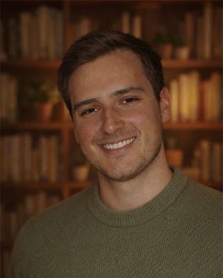 Photo of Carlos Maalouf, Registered Psychotherapist (Qualifying)