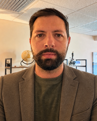 Photo of Chris Baker, Clinical Social Work/Therapist, LICSW
