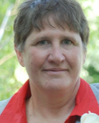 Photo of Vickie Neapolitan, Clinical Social Work/Therapist, LISW