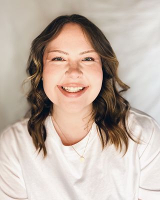 Photo of Hannah Erickson, Pre-Licensed Professional, MA, ATR-P