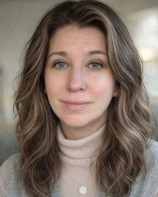 Photo of Janel McFadyen, Psychologist, MC, RPsych