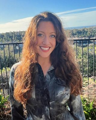 Photo of Deviane Von Kaenel, Pre-Licensed Professional