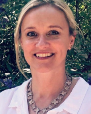 Photo of Nina Cassada, Licensed Professional Counselor in Virginia