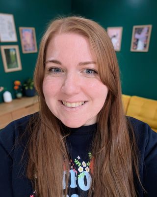 Photo of Julie Donnelly, Counsellor, MBACP