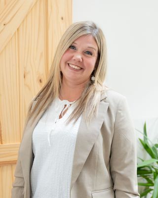 Photo of Angela Dawn Colebourne - Angela Colebourne, Stephens Couselling, Registered Psychotherapist (Qualifying), RP