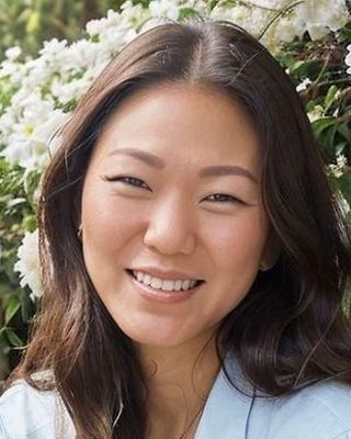 Photo of Eileen Chen, Psychologist, PsyD