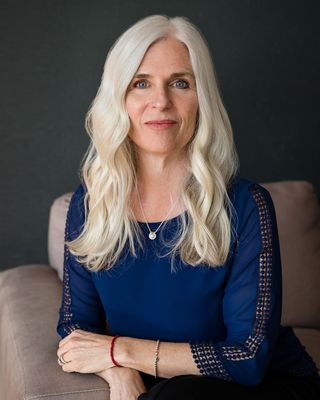 Photo of Casey Sasner, Marriage & Family Therapist, LMFT