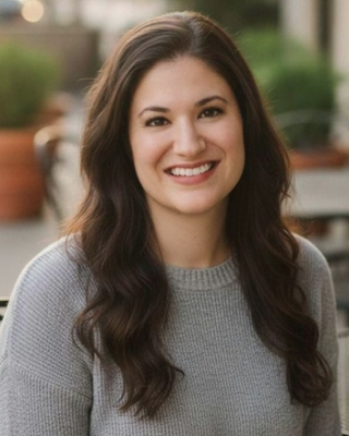 Photo of Alyssa Schutz, Psychiatric Nurse Practitioner, PMHNP