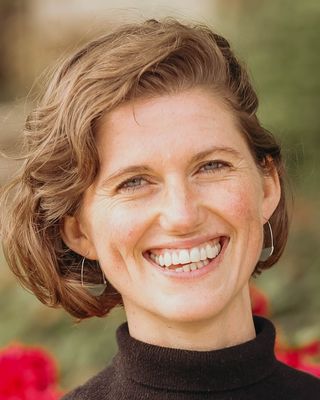 Photo of Nora Harrington, Marriage & Family Therapist, LMFT