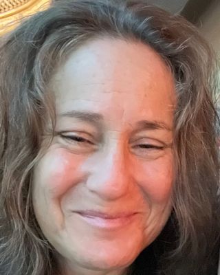 Photo of Deborah Goldberg McCarthy, Clinical Social Work/Therapist, MSW, LICSW