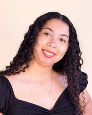 Photo of Analexis Paris Pate, Pre-Licensed Professional