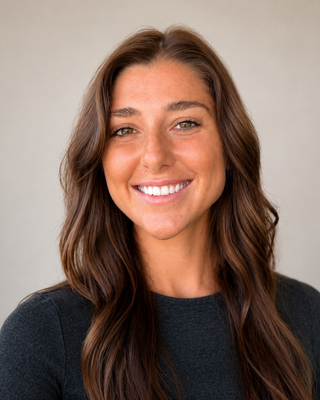 Photo of Maggie McEnerney, Psychiatric Nurse Practitioner, PMHNP