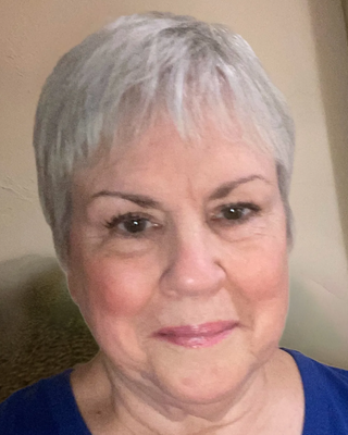 Photo of Amy Cross, Psychiatric Nurse Practitioner, PMHNP