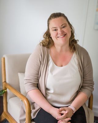 Photo of Sarah Farquhar-McAteer, Pre-Licensed Professional, BA, BEd, MEd