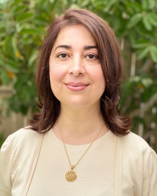 Photo of Zoha Fazel, Licensed Professional Clinical Counselor in Newport Beach, CA