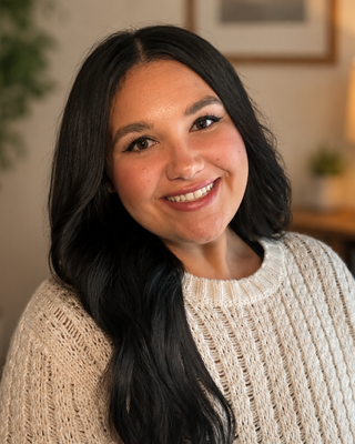 Photo of Jennifer Lopes, Pre-Licensed Professional, MS, Intern