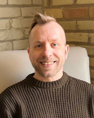 Photo of Christopher Weidenbacher - Christopher Weidenbacher: Couples & Individuals, Marriage & Family Therapist, MA, LMFT